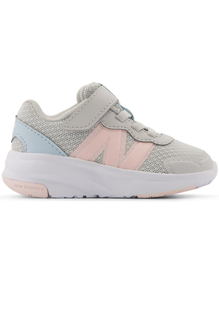 New balance – Suburban Shoes